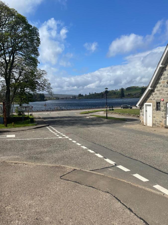 Apartmán Newsagents Flat Lairg Exteriér fotografie