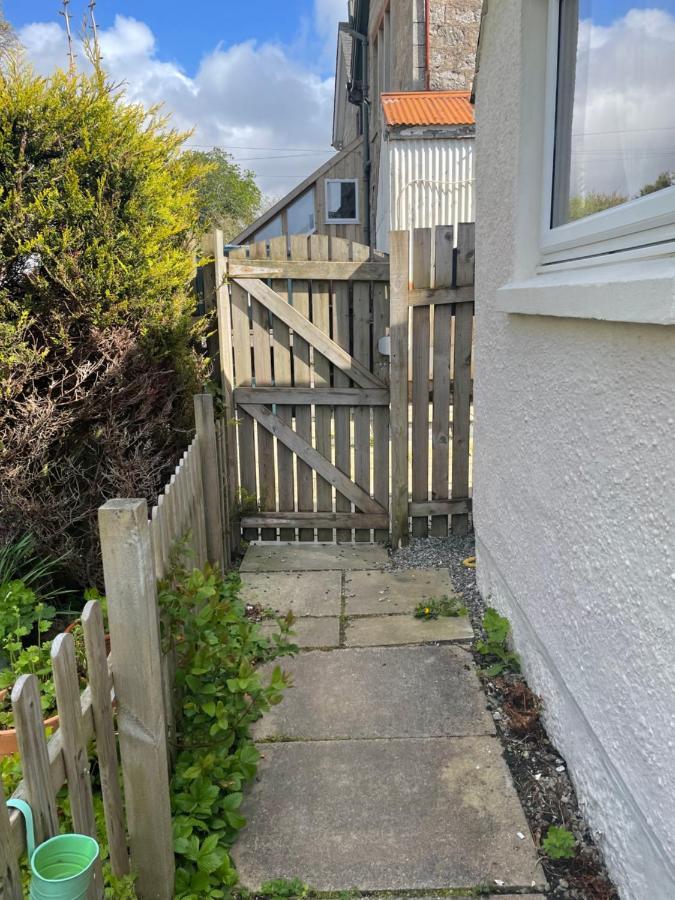 Apartmán Newsagents Flat Lairg Exteriér fotografie